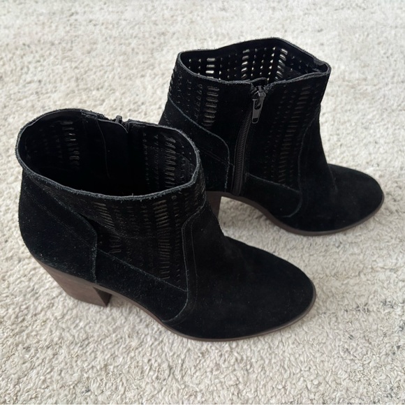 Crown Vintage Ankle Booties - Picture 9 of 10